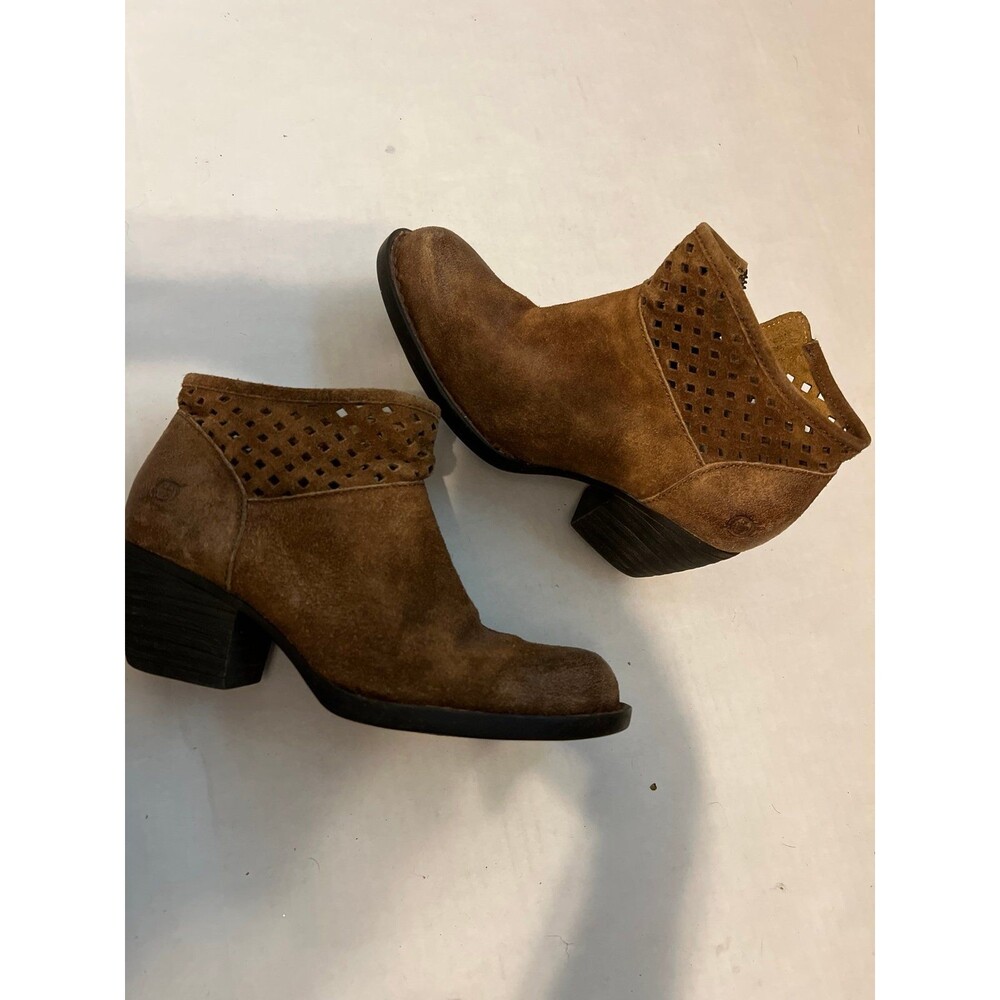 Born Brown Suede Perforated Ankle Boots Booties Heels Side Zip Women's 5M